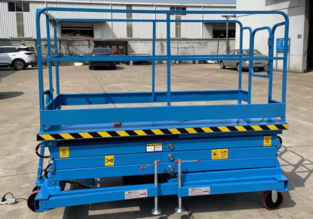 Delivery of non-standard customized 5-meter mobile scissor lifting platform