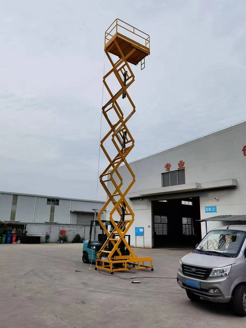 11 meter fixed car mounted scissor fork lifting platform for shipment